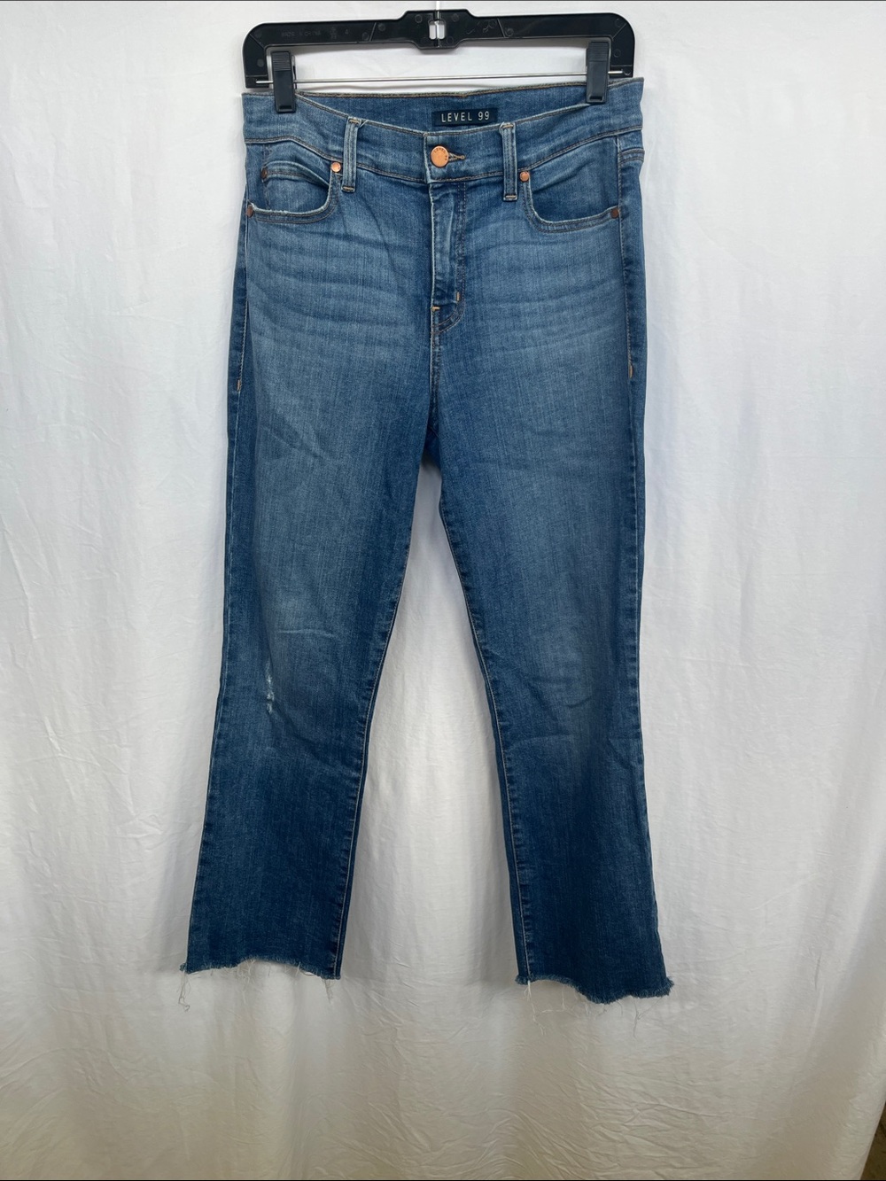 Level 99 Women's Crop Flare Raw Hem Straight Jeans - Medium Blue size 26